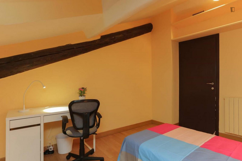 Appealing single bedroom close to Lima metro station - Milan - chambre - ImmoJeune