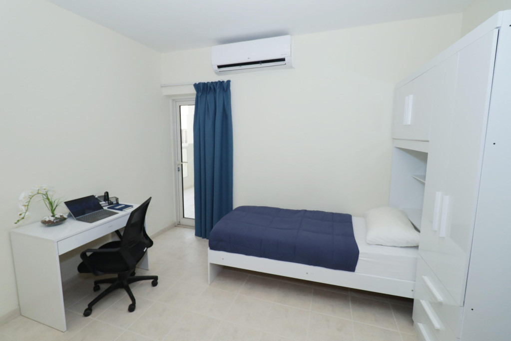 Esaw - Dubai - chambre - ImmoJeune