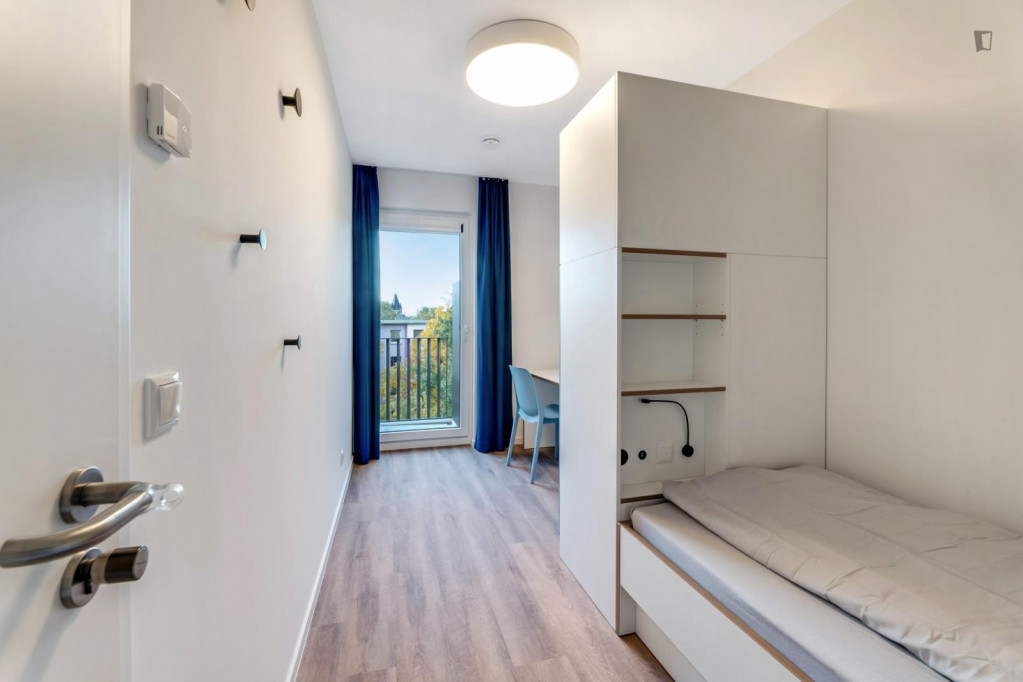 Very nice single bedroom in Oberschöneweide - Berlin - chambre - ImmoJeune