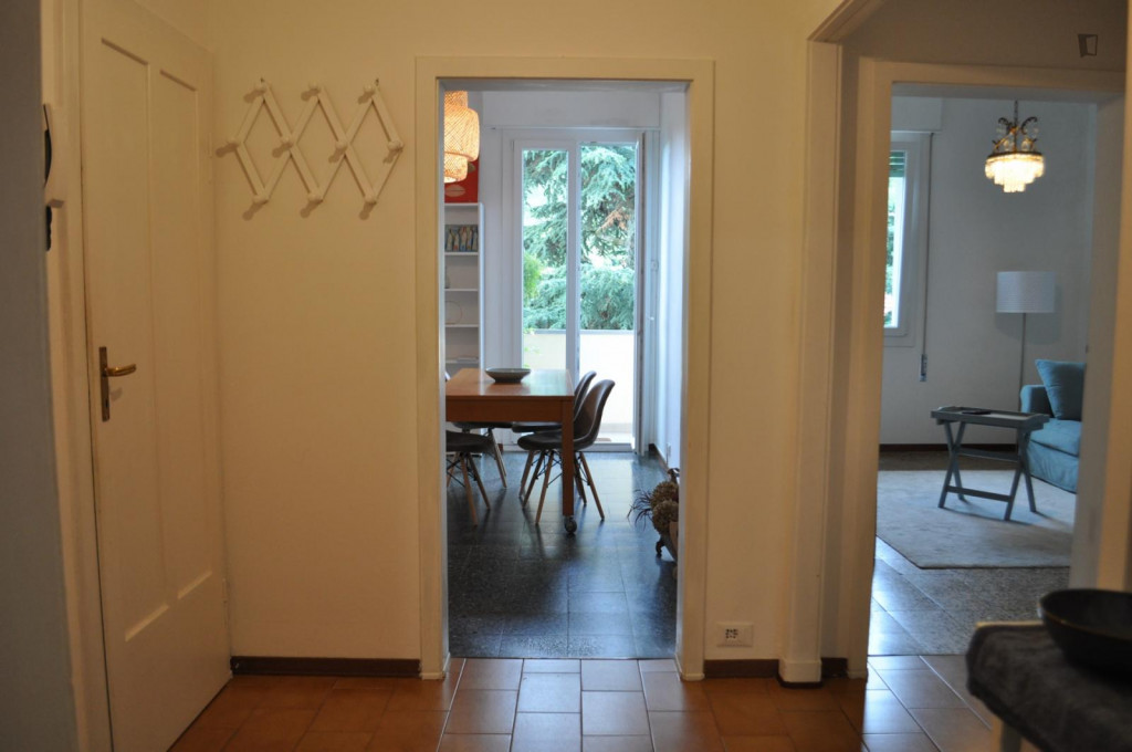 Comfy 2-bedroom apartment, with outdoor area, close to Giardini Margherita Bologna