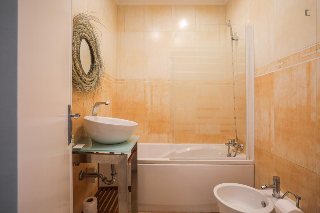 Charming 3-bedroom apartment in Algés