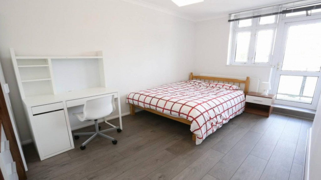 Welcoming double bedroom near popular Canary Wharf - London - chambre - ImmoJeune