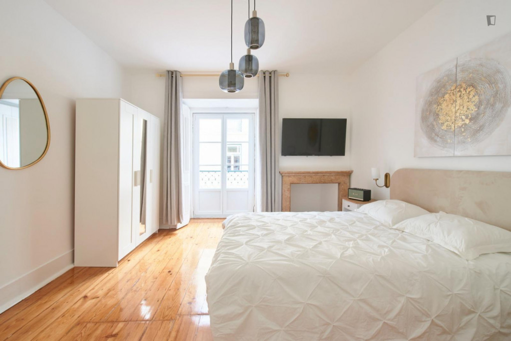 Attractive single bedroom with balcony - Lisbonne - chambre - ImmoJeune