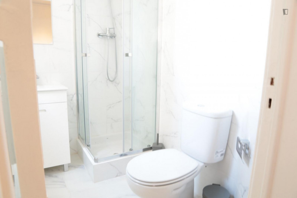 Appealing single bedroom - Lisbonne - chambre - ImmoJeune