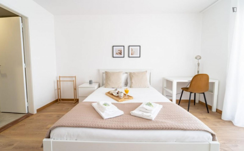 Elegant double bedroom not far from the University of Minho - Campus of Gualtar - Braga - chambre - ImmoJeune