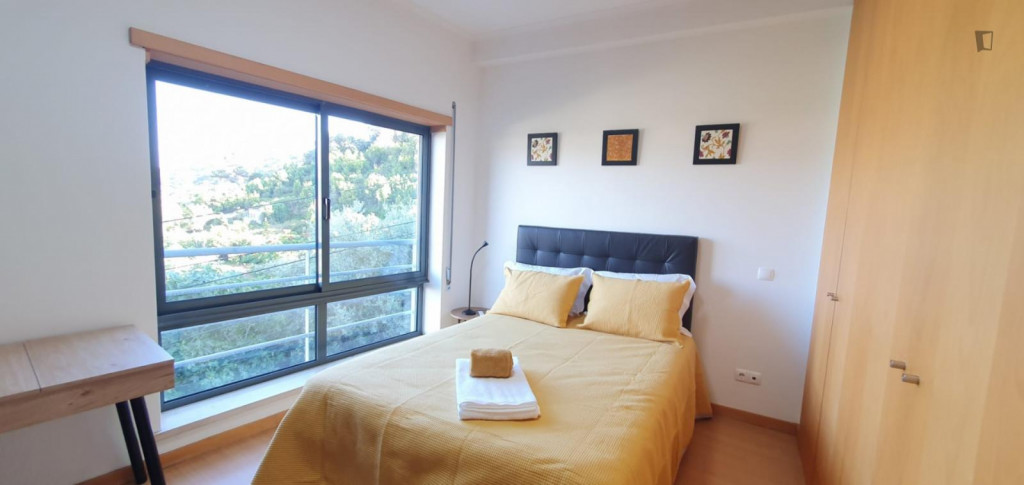 Charming 1-bedroom apartment in Santa Clara - Coimbra - chambre - ImmoJeune