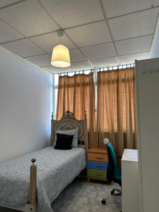 Super cosy single bedroom in Casal de Cambra - Lisbonne - chambre - ImmoJeune