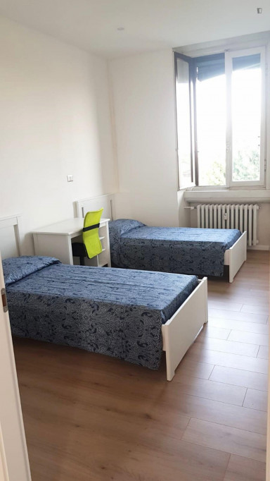 Bed place in a shared room in a freshly renovated flat well connected to Città Studi - Milan - chambre - ImmoJeune