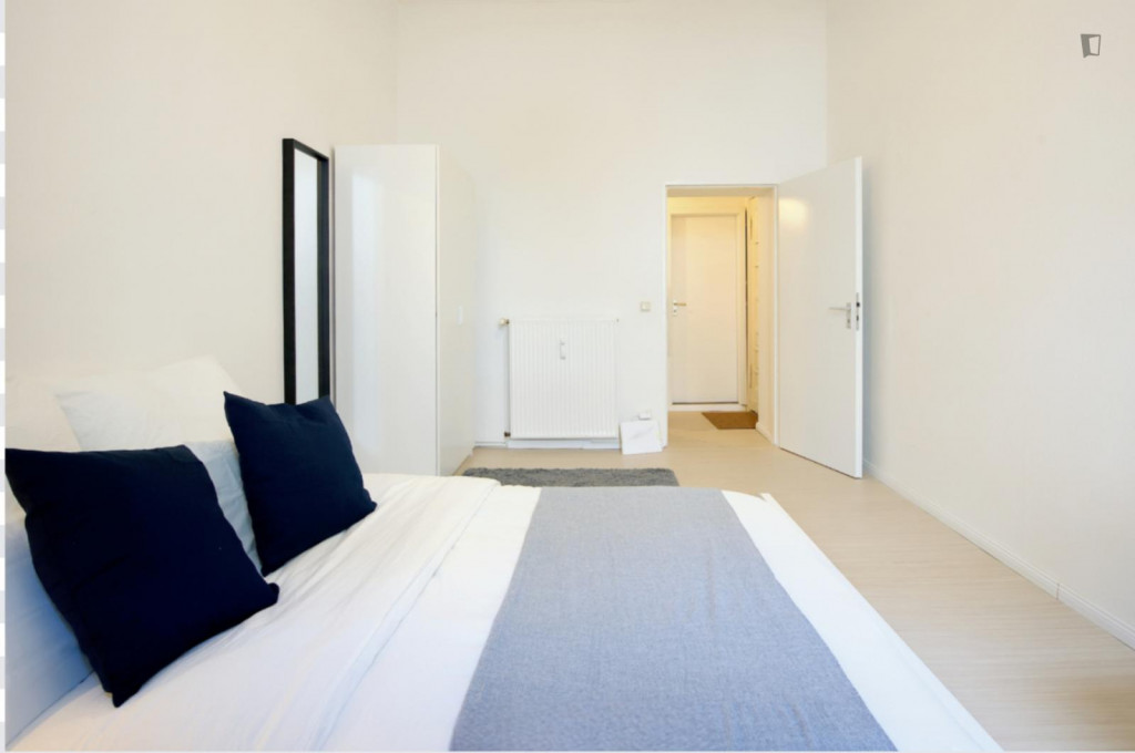 Admirable studio near the Roma-Areeiro train station - Lisbonne - chambre - ImmoJeune
