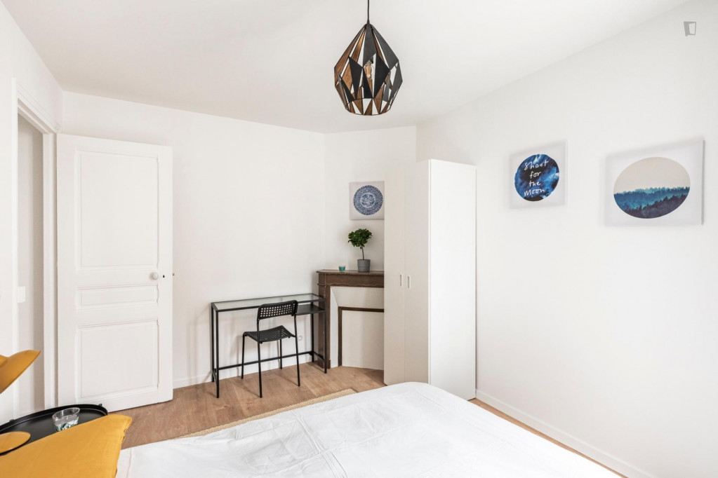 1-Bedroom apartment in Courbevoie