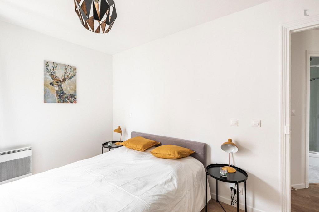 1-Bedroom apartment in Courbevoie