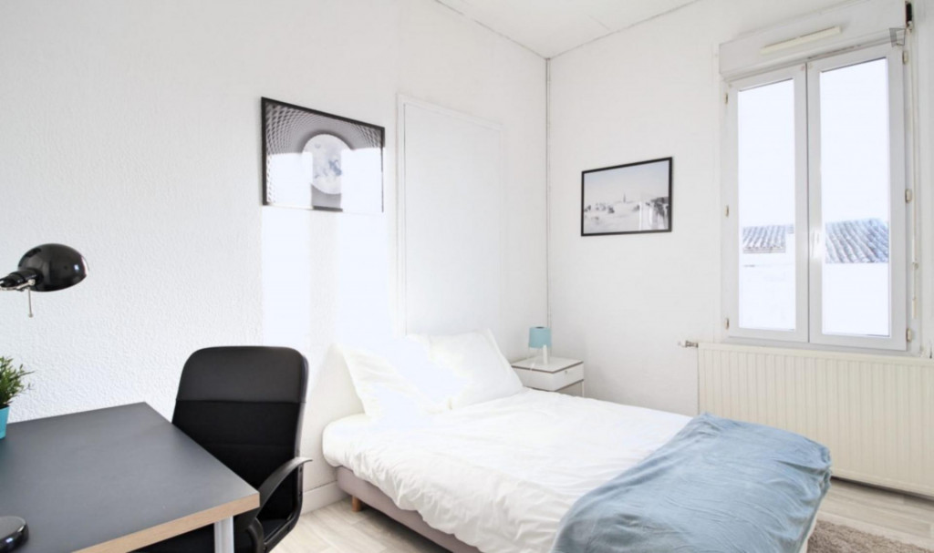 Very nice single bedroom in La Bastide
