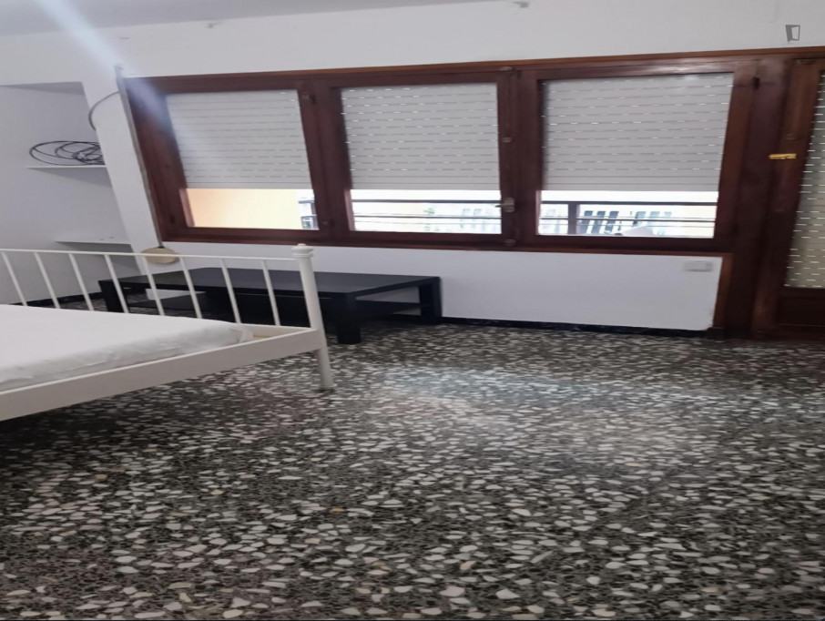 Very cosy double bedroom in Pla del Bon Repòs - Alicante - chambre - ImmoJeune