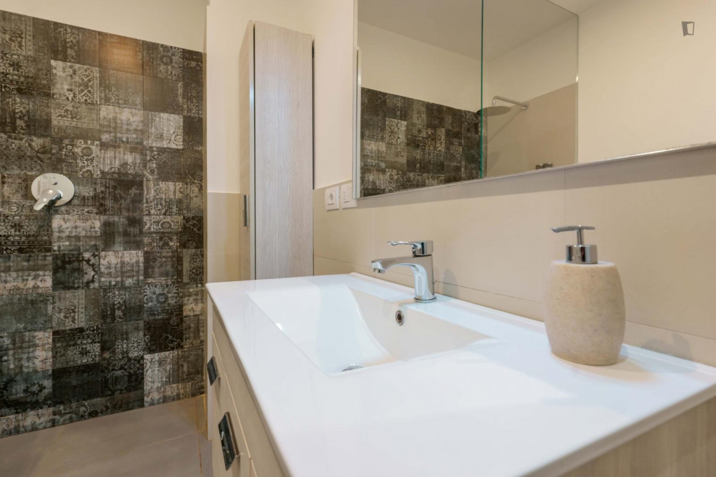Spacious 1-bedroom apartment near the Alma Mater Studiorum Università di Bologna