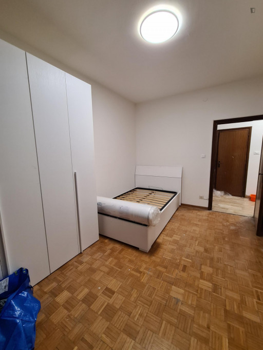 Neat single bedroom in Quartiere 2 Nord