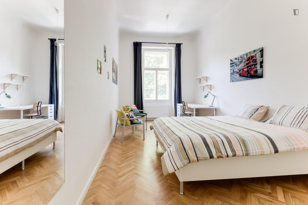Bright double bedroom not far from Nový Smíchov Shopping Centre