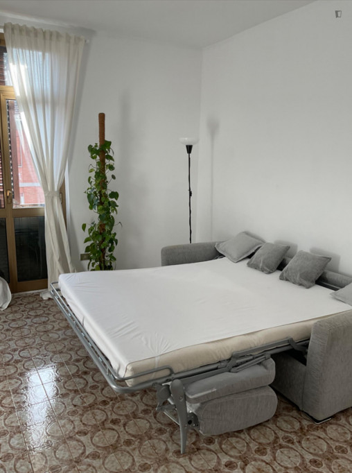 Comfy Double Bedroom well connected to Politecnico di Milano - Campus Bovisa La Masa - Milan - chambre - ImmoJeune