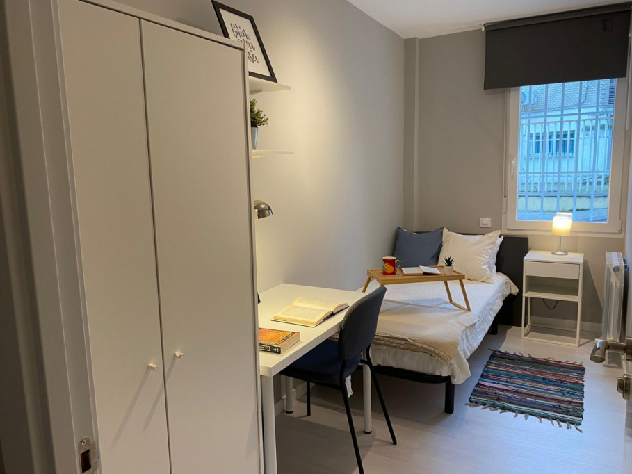 Interesting single bedroom in Aluche - Madrid - chambre - ImmoJeune