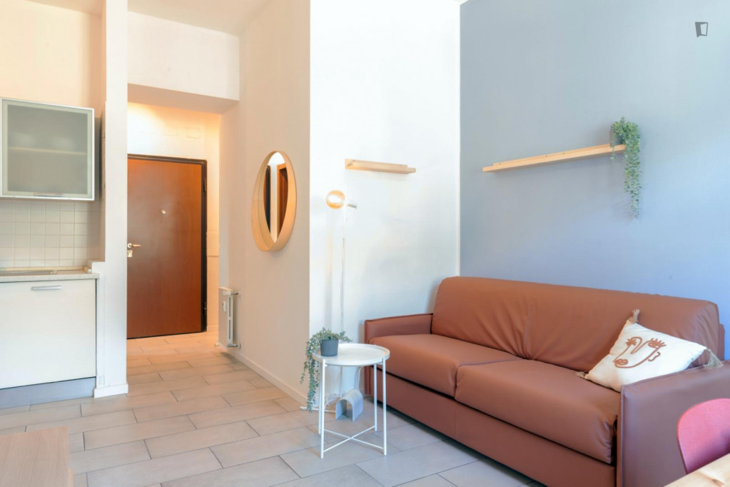Modern 1-bedroom flat close to the central train station