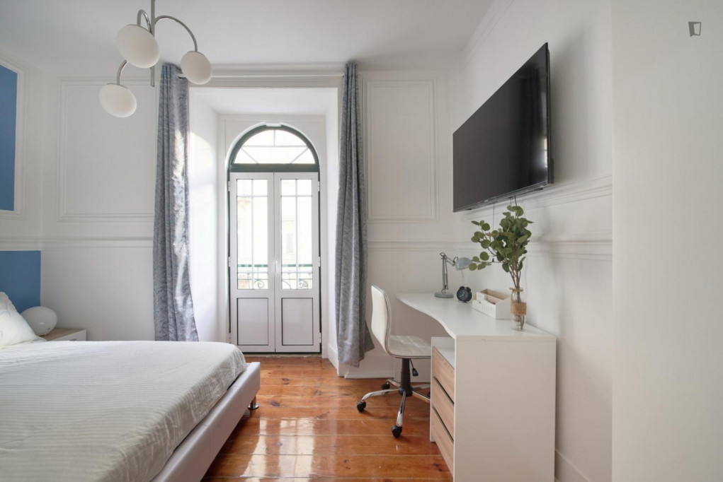 Attractive single bedroom with balcony - Lisbonne - chambre - ImmoJeune