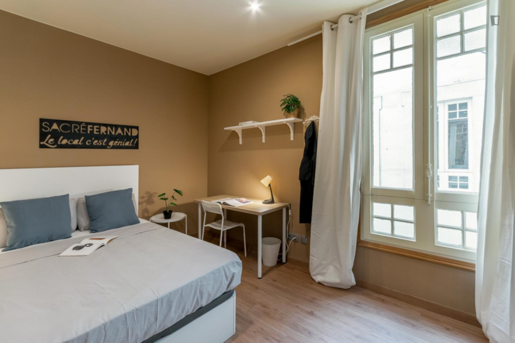 Double room in an exclusive apartment for digital nomads - Barcelone - chambre - ImmoJeune