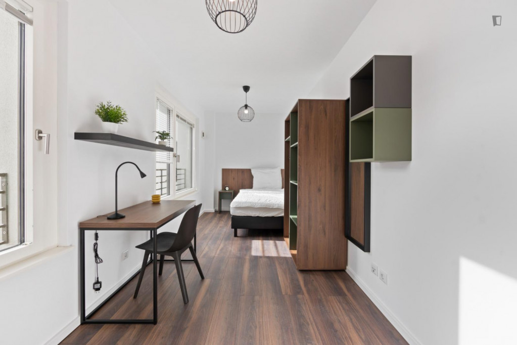 Appealing single bedroom in the central Mitte district - Berlin - chambre - ImmoJeune