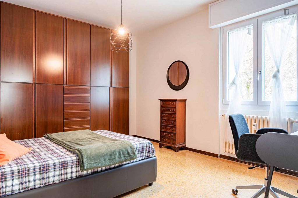 Big single bedroom in Gallaratese - Milan - chambre - ImmoJeune