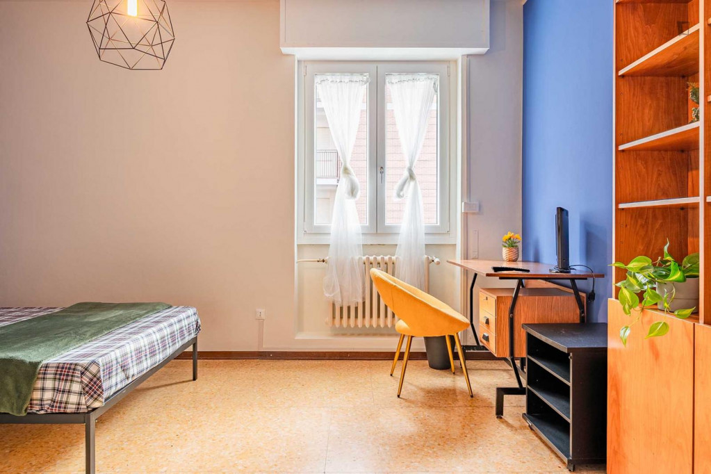 Bright single bedroom near the Lampugnano metro - Milan - chambre - ImmoJeune