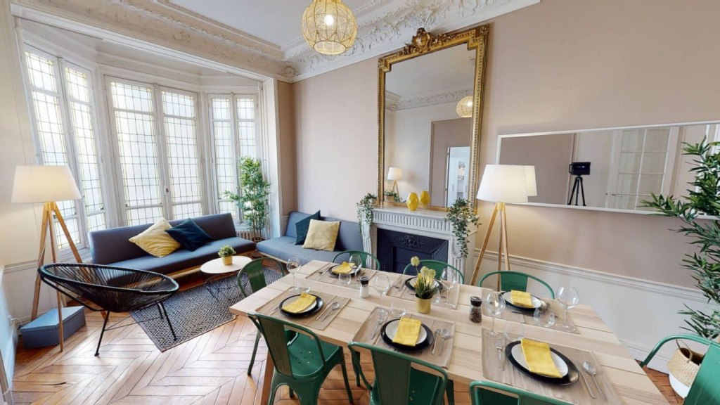 Elegant apartment near Monceau