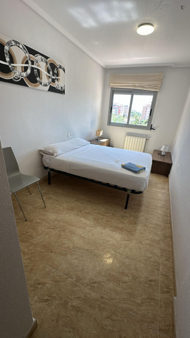 Centric Room near Universidad de la Merced