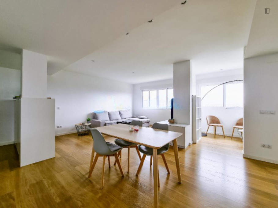 Lovely 2-bedroom apartment close to Machado metro station - Valence - chambre - ImmoJeune