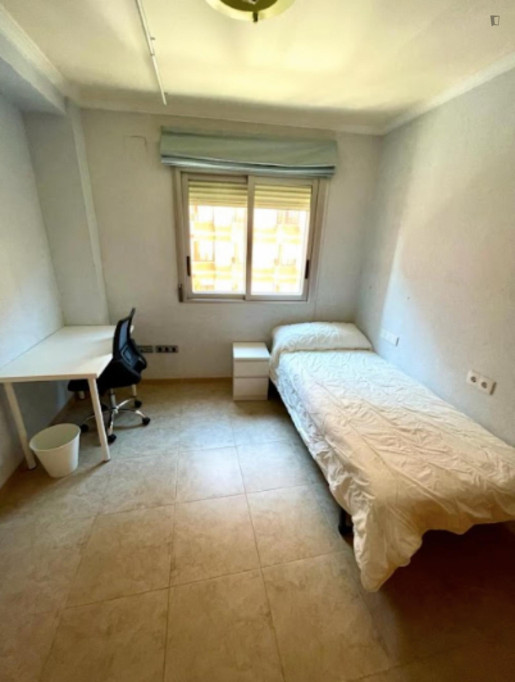 Pleasant single bedroom in Castellón de la Plana