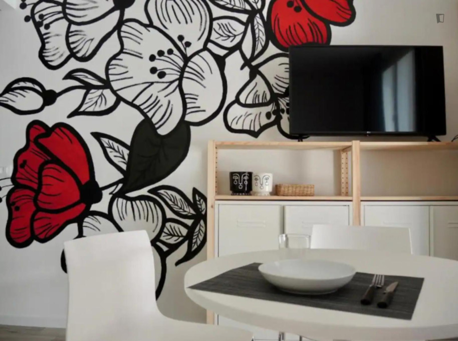 Colorful 1-bedroom apartment near Piazza Lucio Dalla - Bologne - chambre - ImmoJeune