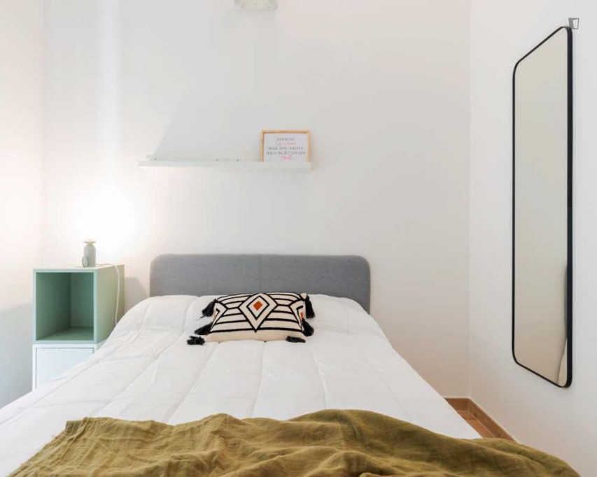 Inviting single bedroom near Università di Management ed Economia