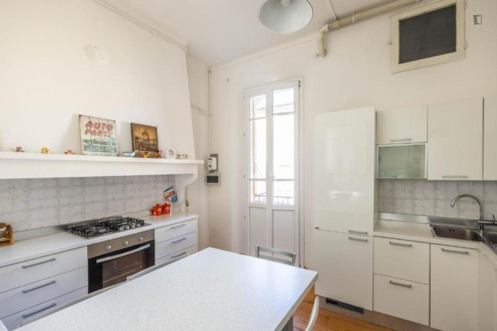 Big 4-bedroom apartment in Mazzini - Bologne - chambre - ImmoJeune