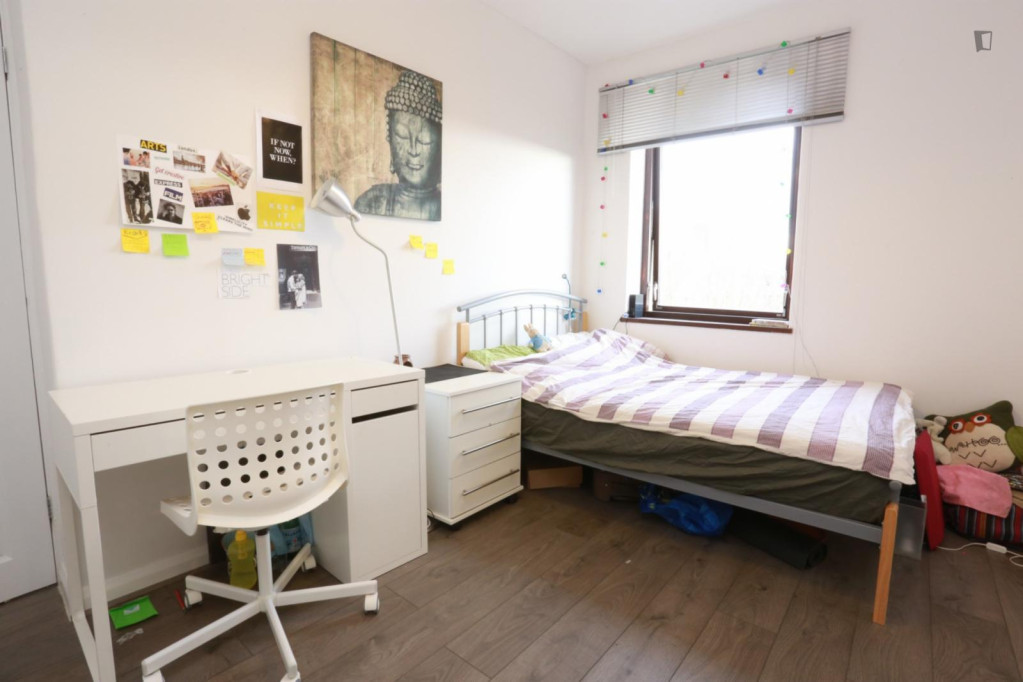 Inviting double bedroom near the New Cross Gate train station - London - chambre - ImmoJeune