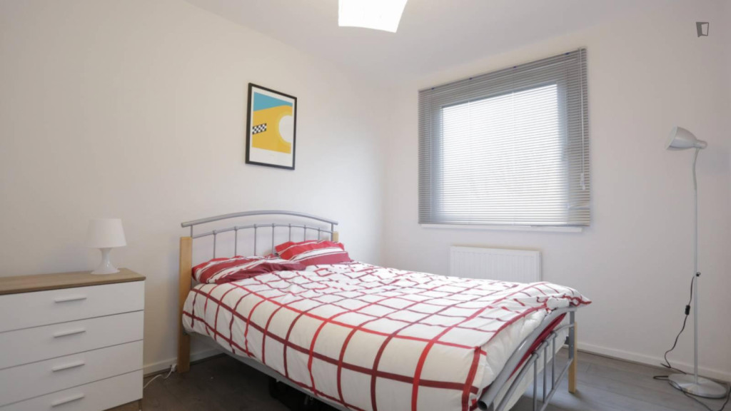 Neat double bedroom in Ratcliff - London - chambre - ImmoJeune