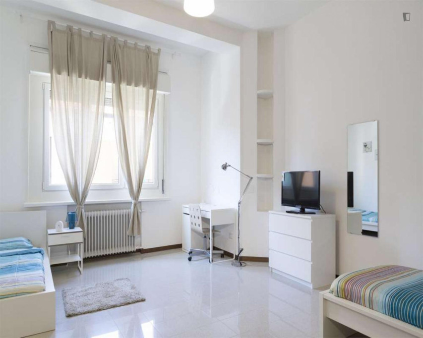 Pretty nice twin bedroom near Politecnico di Milano  - Milan - chambre - ImmoJeune