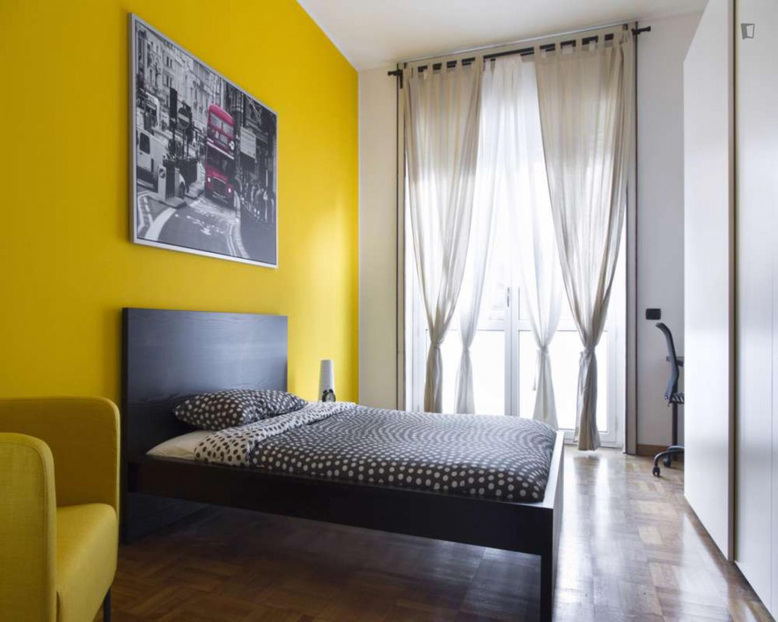 Beautiful single bedroom near the Vetra metro  - Milan - chambre - ImmoJeune