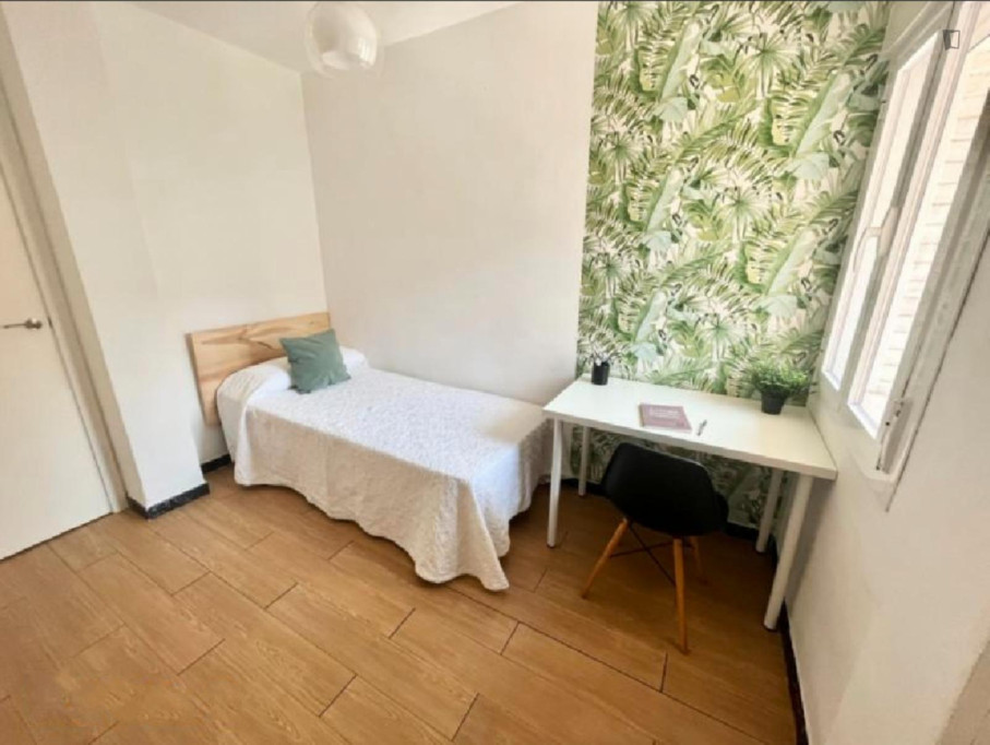 Pleasant Single Bedroom close to Faculty of Law
