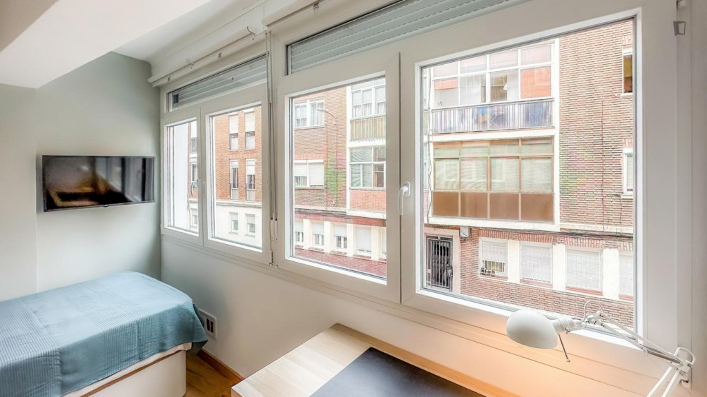 Appealing single bedroom - Valladolid - chambre - ImmoJeune