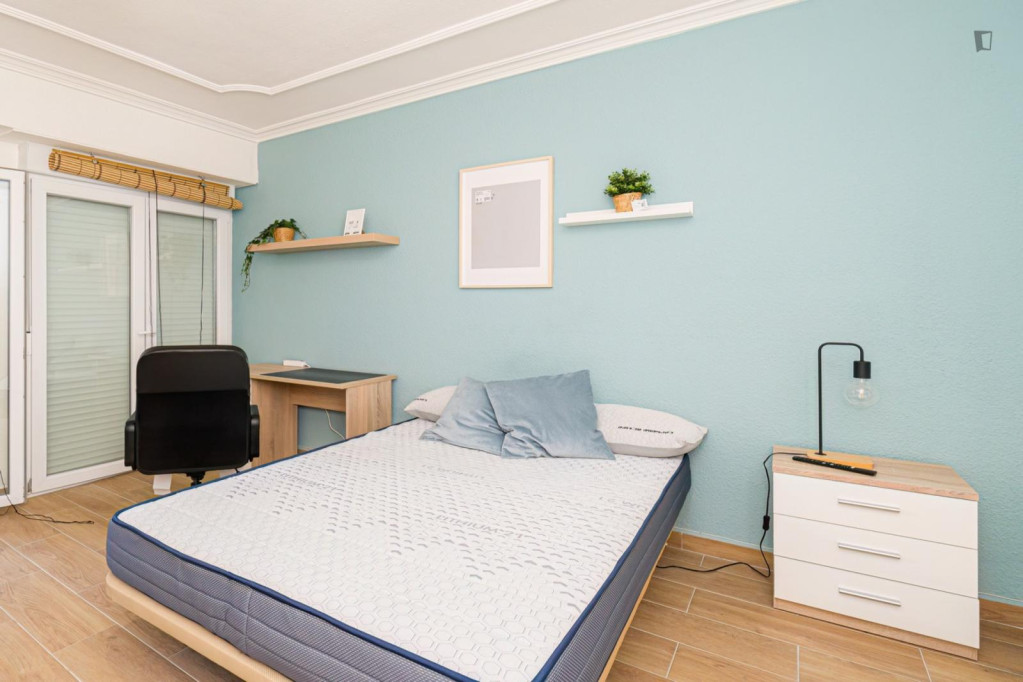 Great looking single bedroom - Alicante - chambre - ImmoJeune