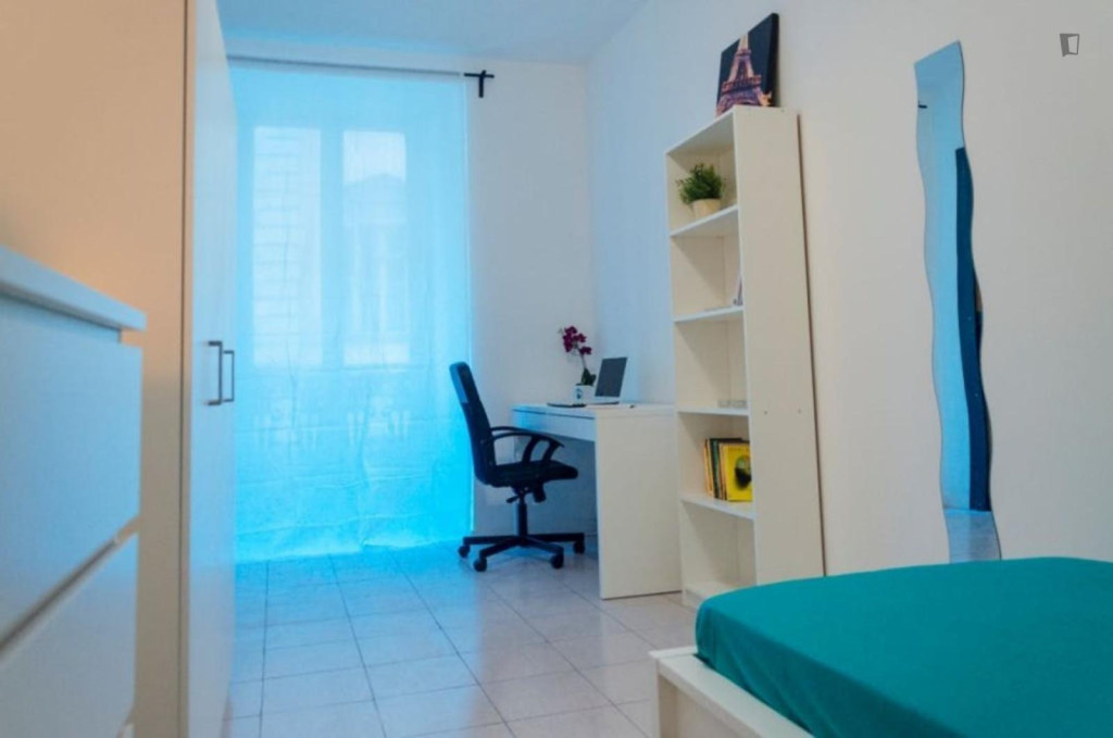 Interesting single bedroom in the centre of Turin - Turin - chambre - ImmoJeune