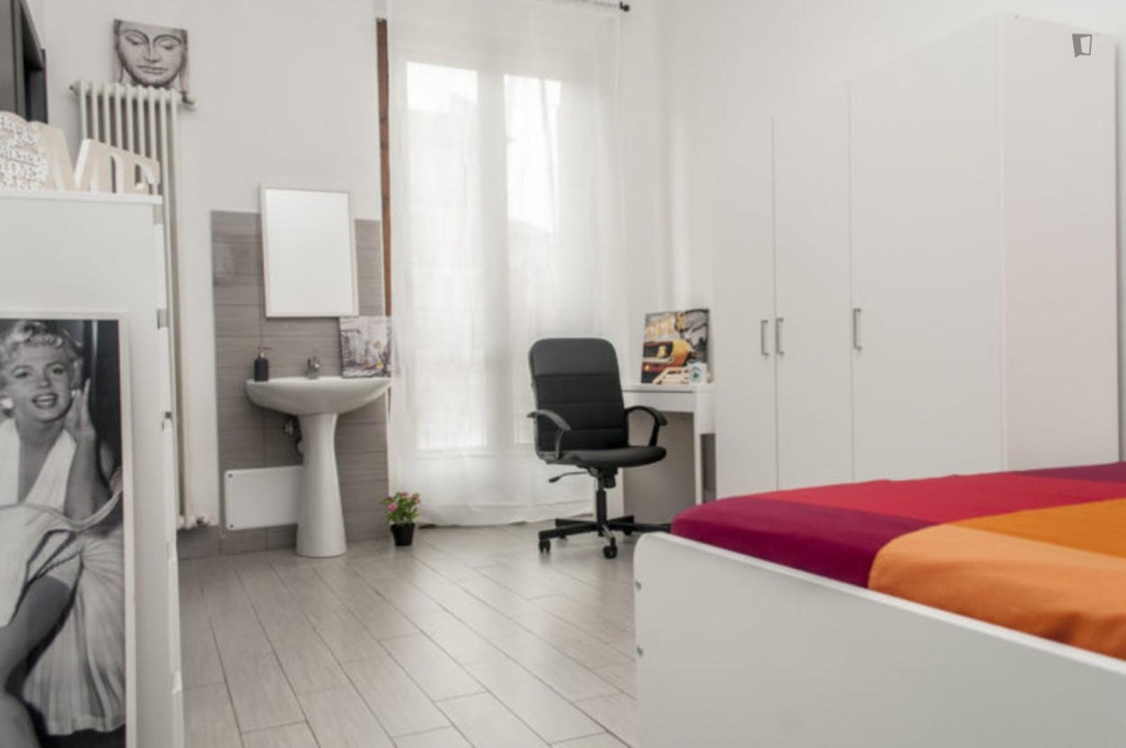 Comfy single bedroom in the Centro district - Turin - chambre - ImmoJeune