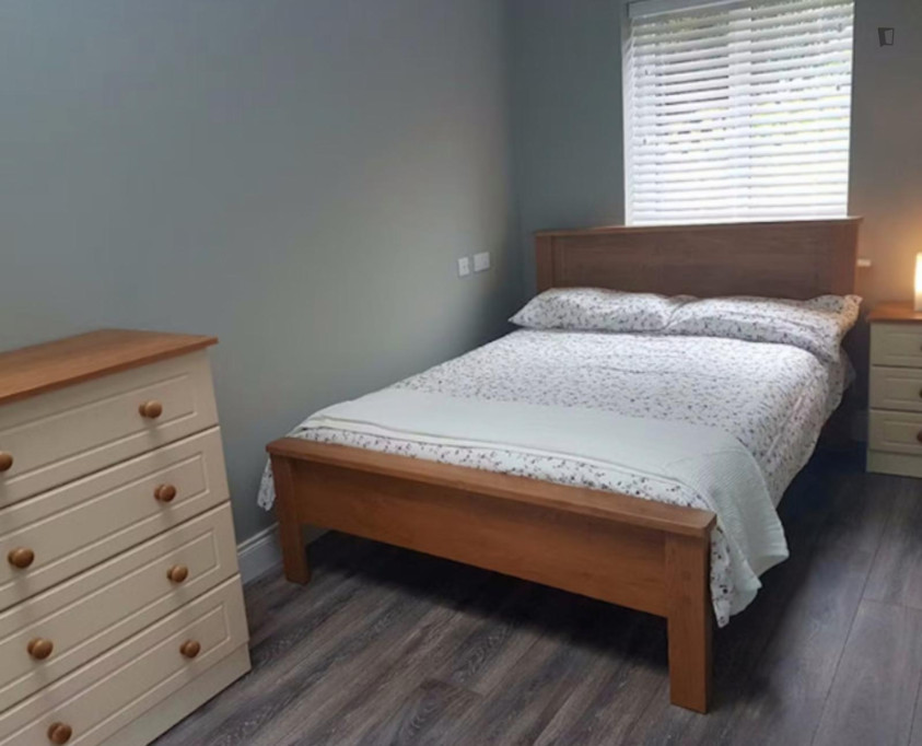 Pleasant double bedroom in Glasnevin - Dublin - chambre - ImmoJeune