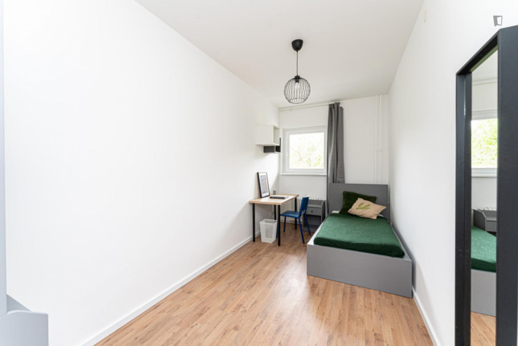 Snug single bedroom in the Neukölln district - Berlin - chambre - ImmoJeune