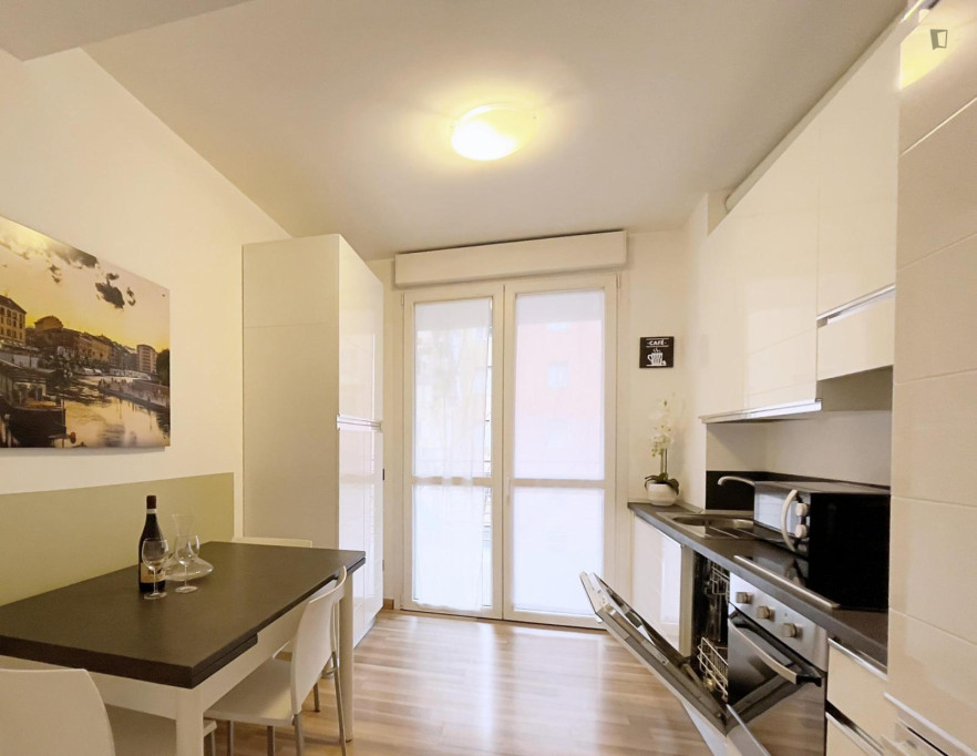 Spacious 2-bedroom flat a few steps from the Politecnico Bovisa Campus - Milan - chambre - ImmoJeune