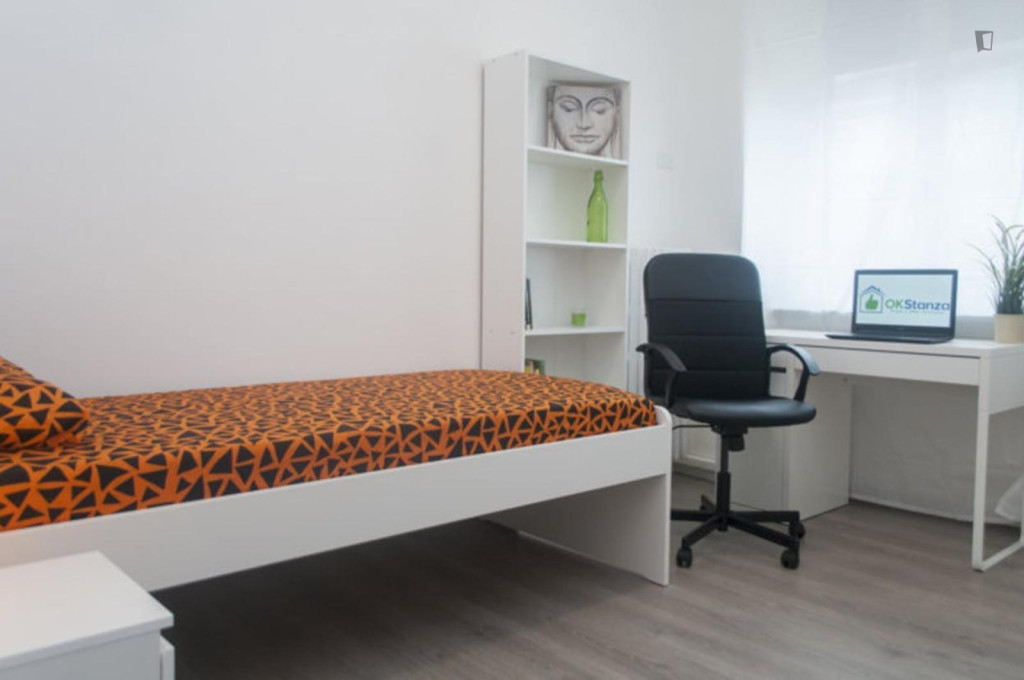 Stupendous single bedroom in Campidoglio - Turin - chambre - ImmoJeune