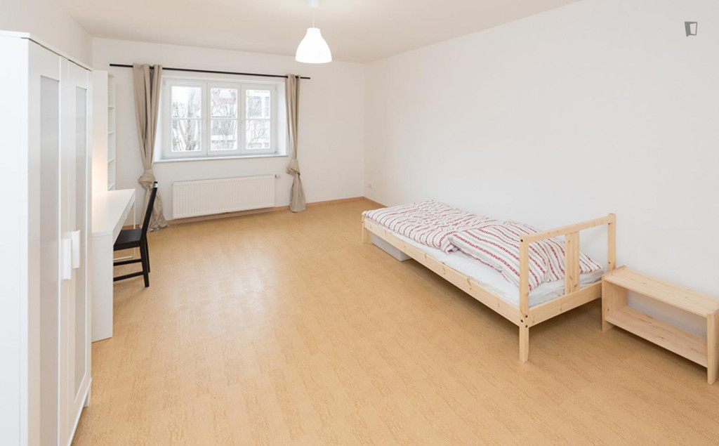 Breezy single bedroom near Englischer Garten - Munich - chambre - ImmoJeune
