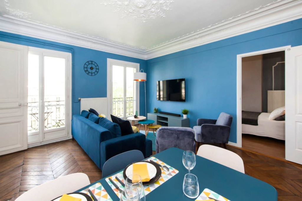 4-Bed Apartment on boulevard de Magenta